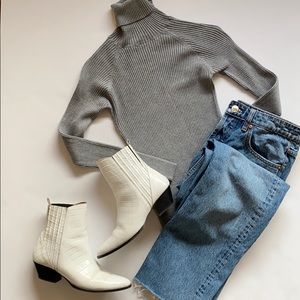 Zara Turtleneck shirt